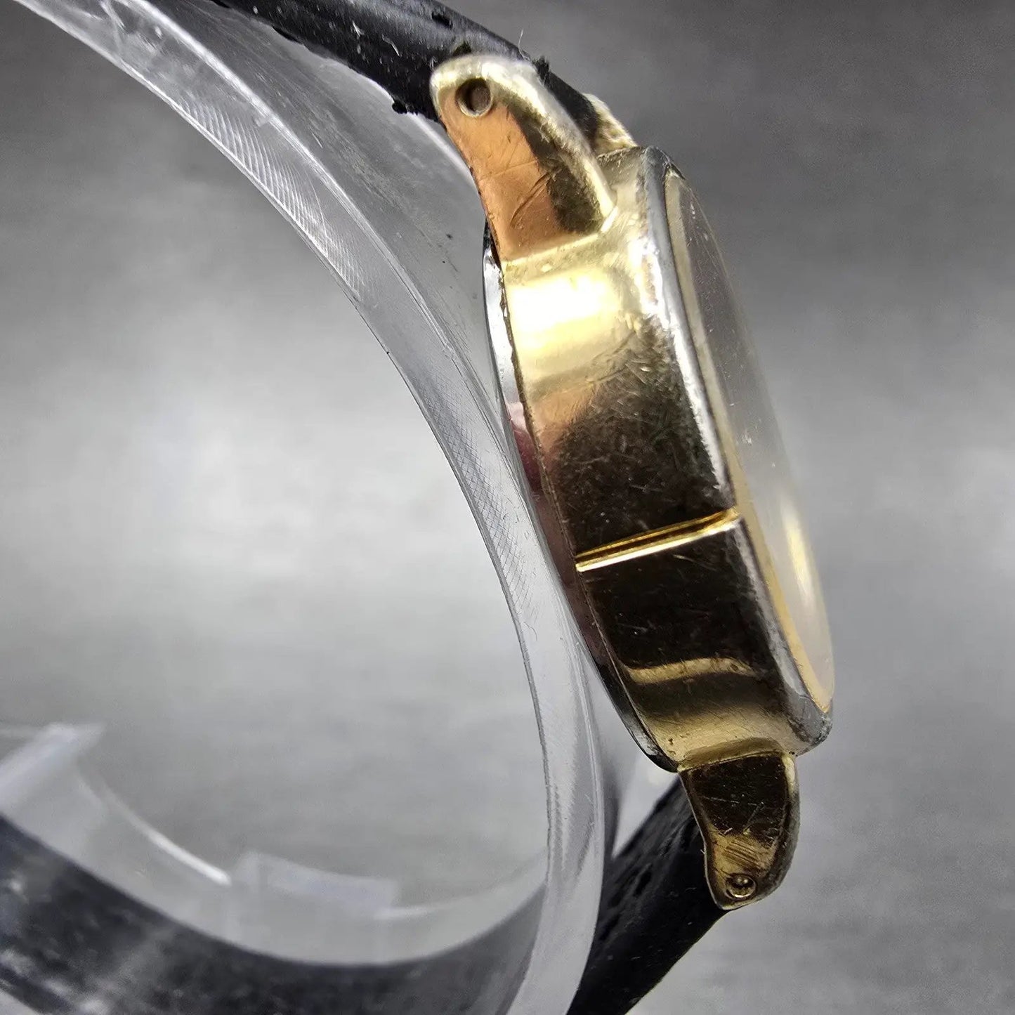 Seiko Watch Women 20mm Black Dial Gold Tone Oval 3421-5320 New Battery Vintage3