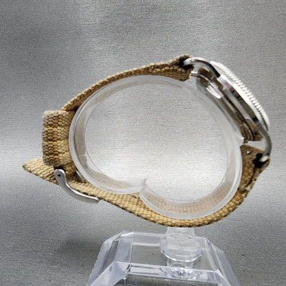 Tommy Bahama Watch Women 33mm Silver Dial Silver Tone Date TB2017 A126 PARTS9