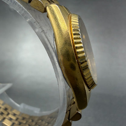 Seiko SQ Watch Women 24mm Gold Dial Gold Tone Daydate 3Y03-0169 New Battery3