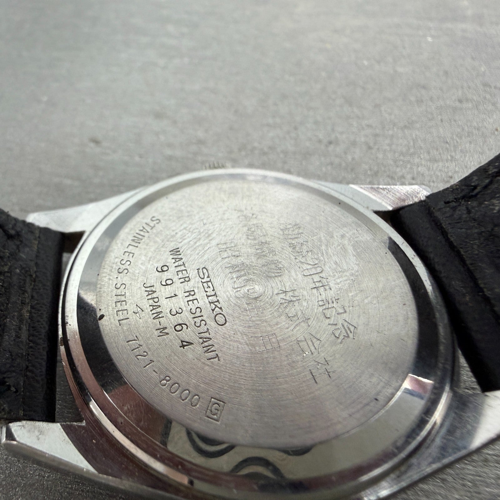 Seiko Watch Men 35mm Silver Dial Steel Round 7121-8000 Vintage PARTS10