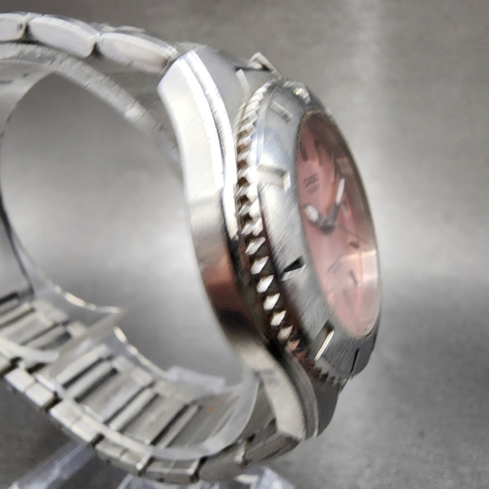 Casio Women Diver Watch Women 33mm Pink Dial Silver Tone Date LTD1035 New Batt3