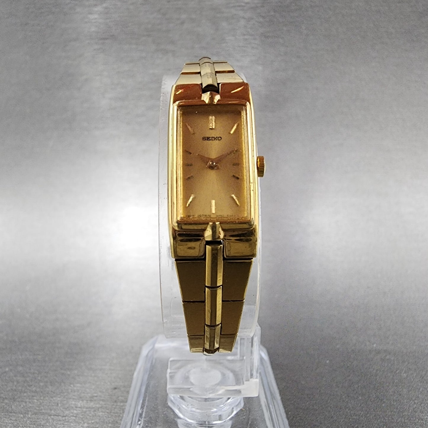 Seiko Watch Women 13mm Gold Dial Gold Tone Rectangle 2E207479 New Battery5