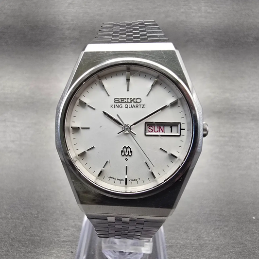 Seiko King Quartz Watch Men 35mm White Dial Silver Tone Daydate 9923-7000 NewBat0