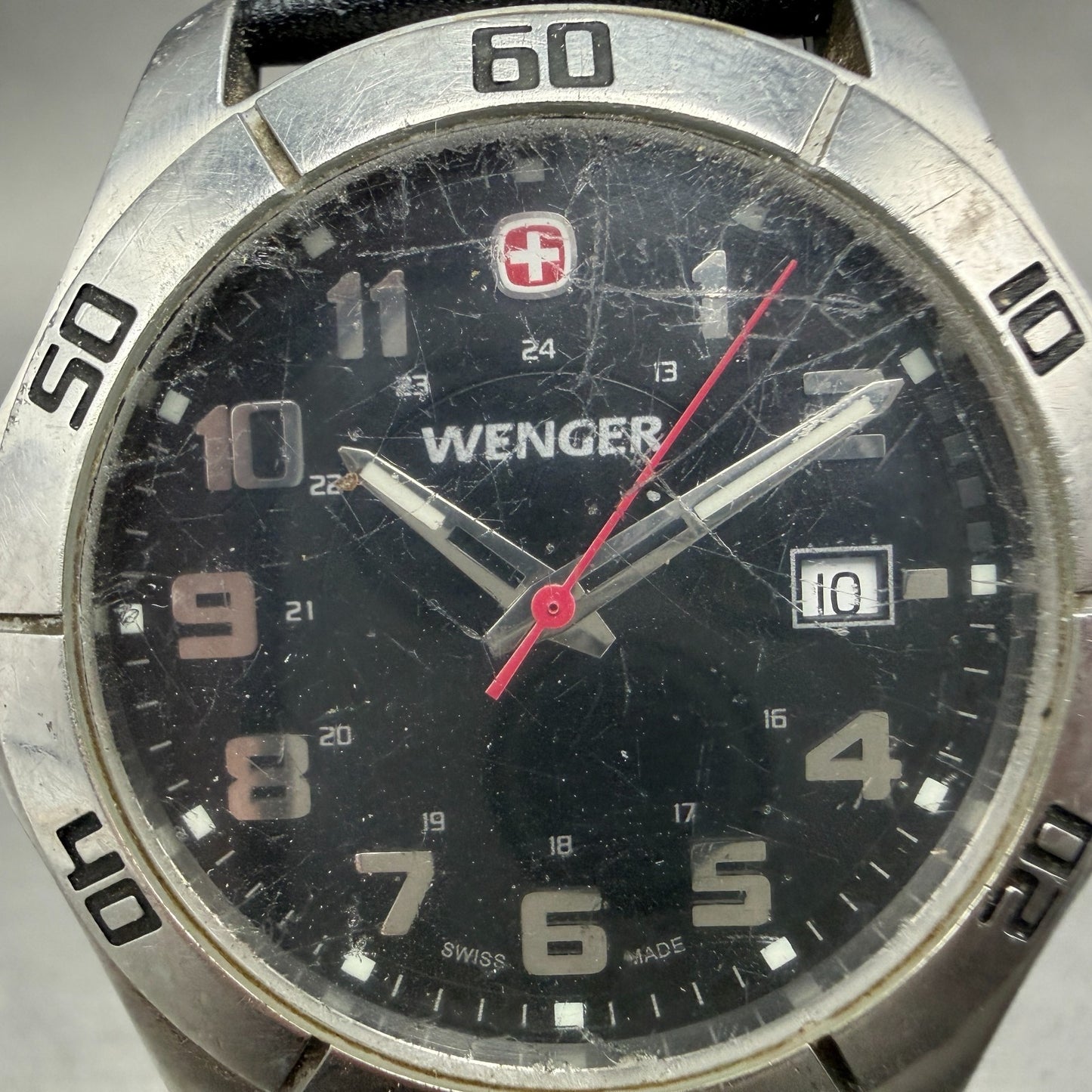 Wenger Alpine Watch Men 42mm Black Dial Silver Date Round 7048X New Battery1
