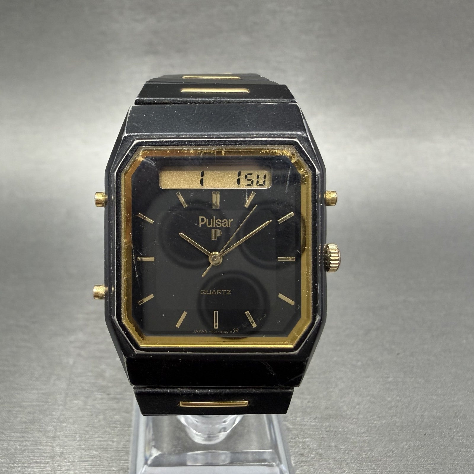 Pulsar Analog Digital Watch Men 30mm Black Dial Black Gold Chrono READ!!! V0310