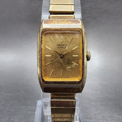 Seiko Watch Women 16mm Gold Dial Gold Tone Rectangle 2C205059 New Battery0