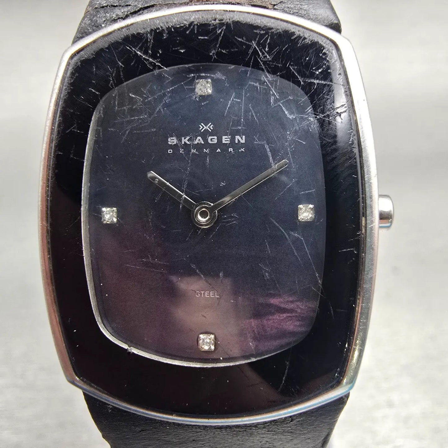 Skagen Denmark Watch Men 26mm MOP Dial Silver Tone Rectangle 649SSLB New Batt1
