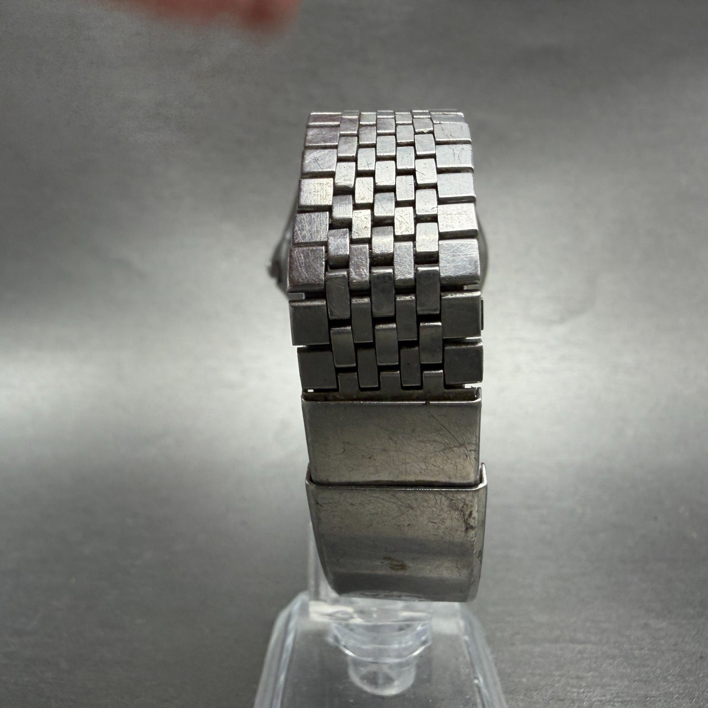 Seiko ALBA Watch Men 35mm Silver Dial Silver Tone Daydate V743-8A10 New Battery17