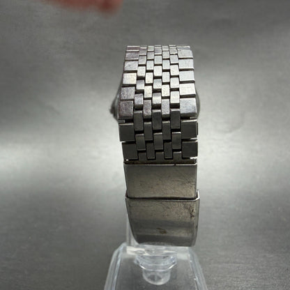Seiko ALBA Watch Men 35mm Silver Dial Silver Tone Daydate V743-8A10 New Battery17