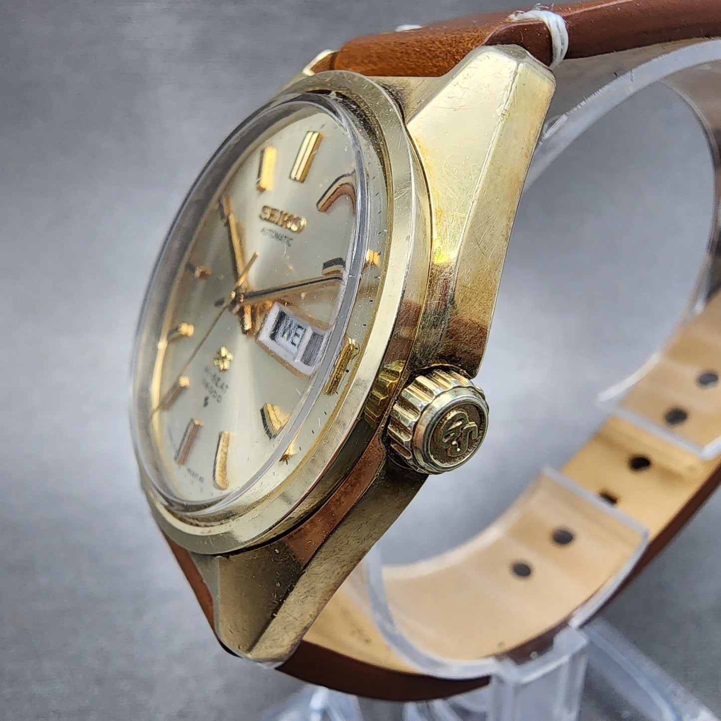 Grand Seiko Watch Men 37mm Gold Dial Gold Plated Daydate 61468000 Automatic2