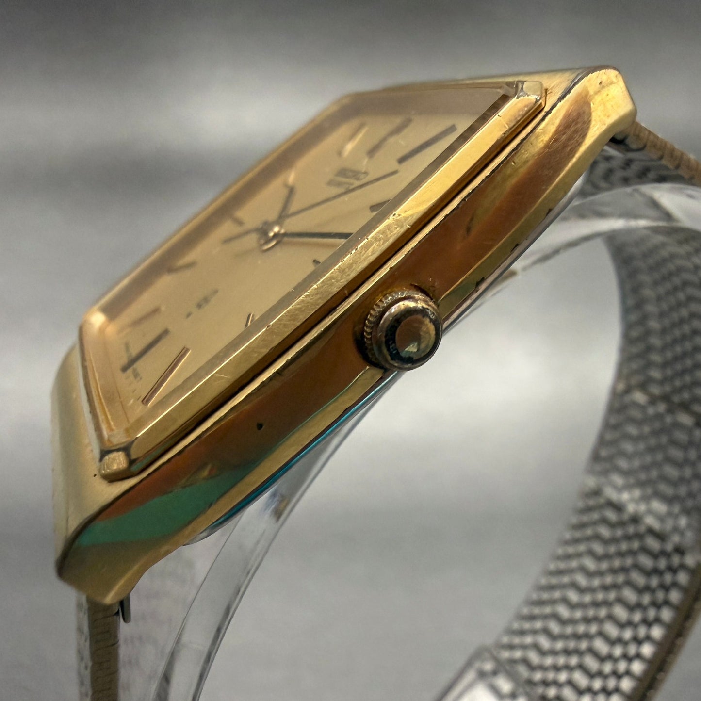Seiko Tank Watch Men 29mm Gold Dial Gold Tone Rectangle 7830-5150 New Battery2