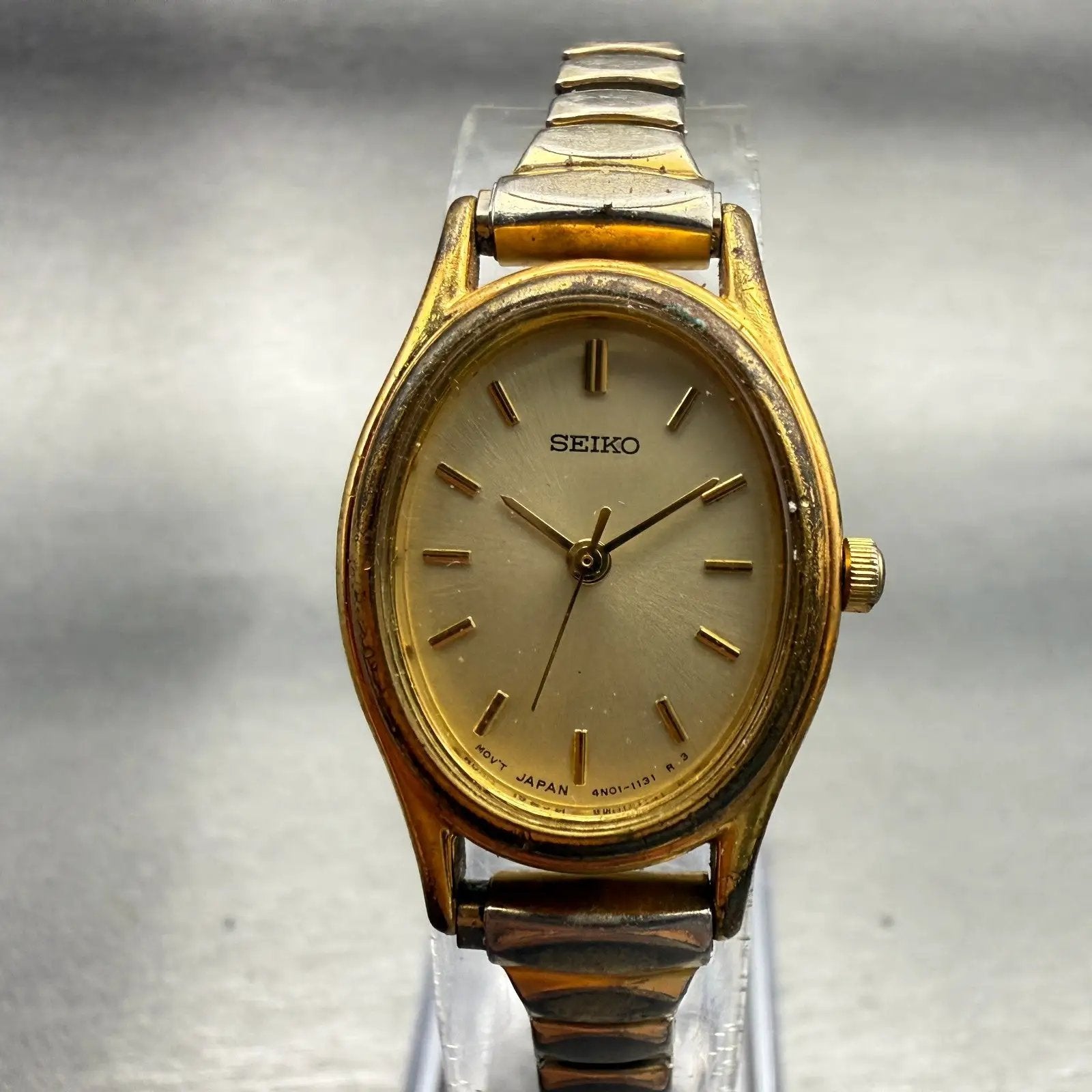 Seiko Watch Women 20mm Champagne Dial Gold Tone Oval 4N01-5060 New Battery VTG0