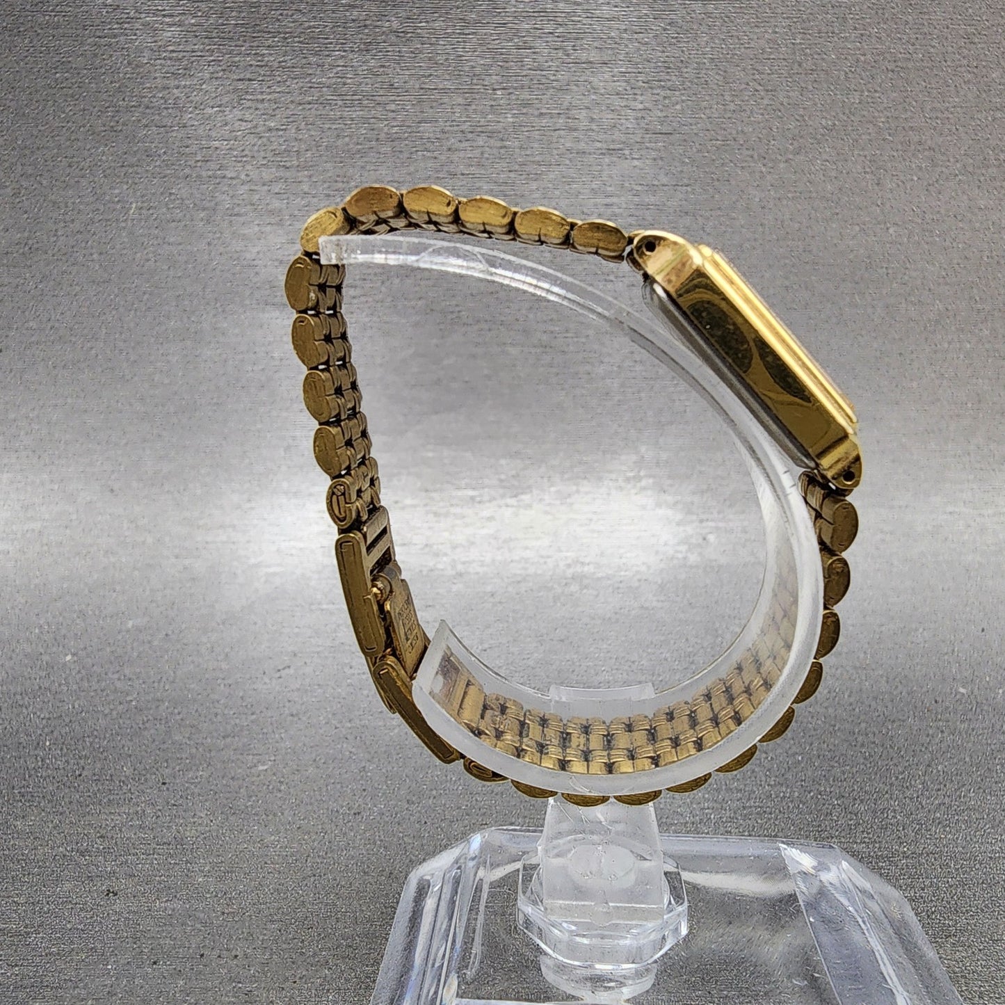 Seiko Tank Watch Women 18mm Champagne Dial Gold Tone Rectangle V4015129 New Bat8