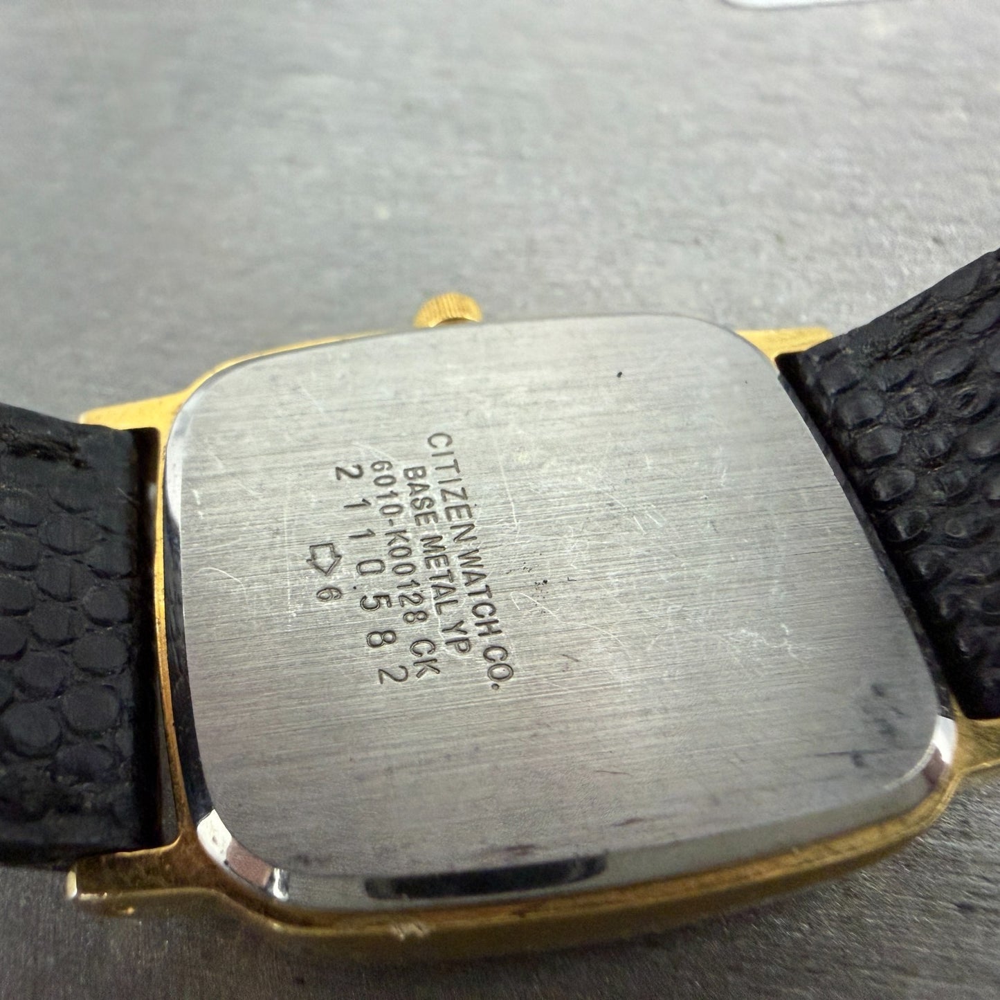 Citizen Tank Watch Men 27mm Black Dial Gold Tone Date Rectangle 6010-K00128 PART10