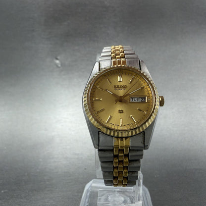 Seiko SQ Watch Women 24mm Gold Dial Two Tone Daydate 24mm Round New Battery ID9A5