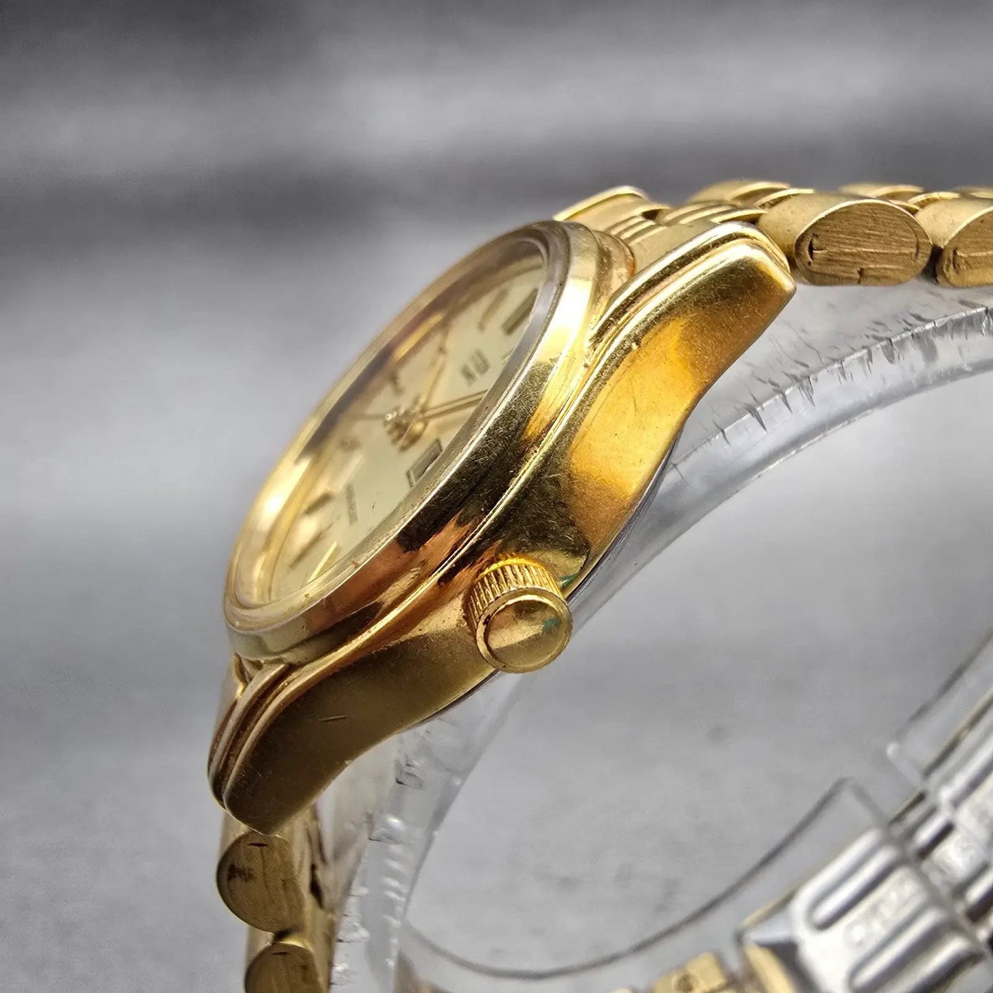 Citizen Watch Women 23mm Champagne Dial Gold Tone Daydate 6000-S38231 New Batt2