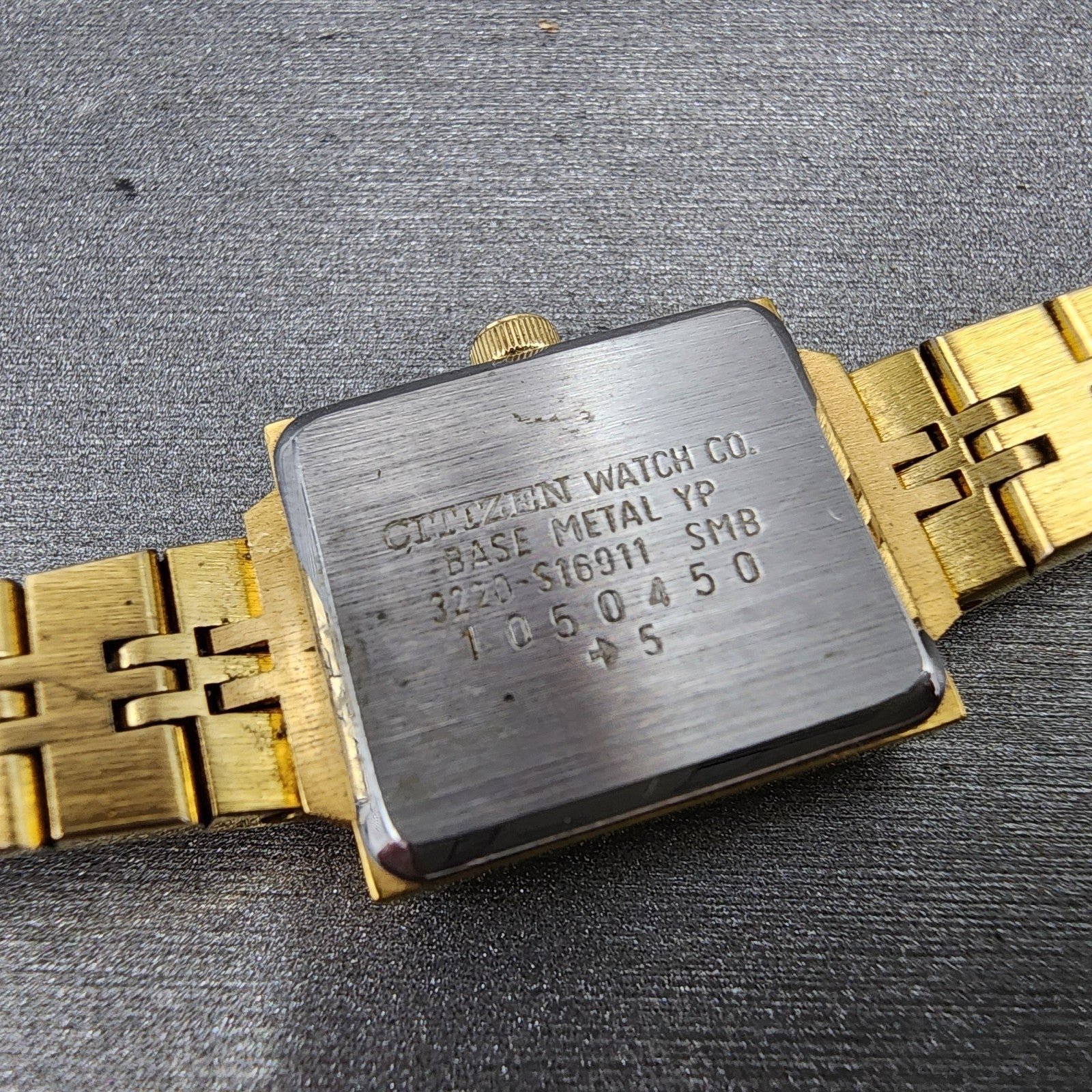 Citizen CQ Watch Women 17mm Black Dial Gold Tone Rectangle 3220 New Battery9