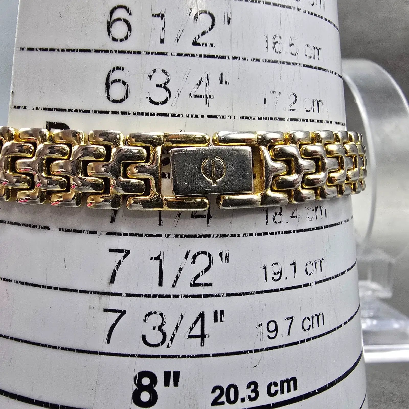 Elgin Watch Women 18mm Champagne Dial Gold Tone Oval Crystal Accent  New Battery10
