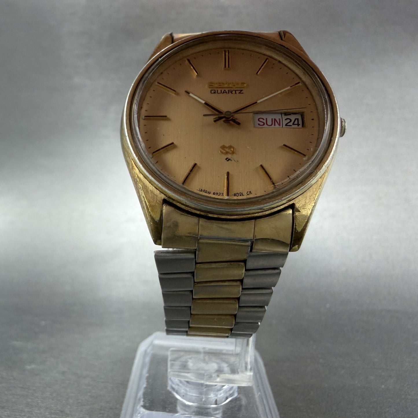 Seiko SQ Watch Men 35mm Gold Dial Two Tone Daydate Round 8223-8019 New Battery O5