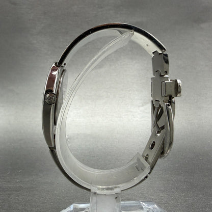 Gucci 6700L Watch Women 26mm Silver Dial Steel Case Round Bangle New Batt Mirror6