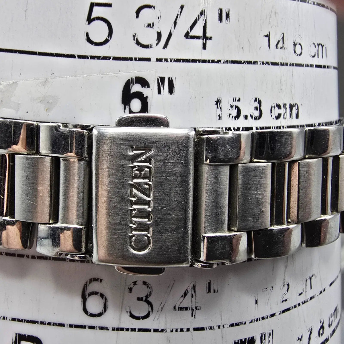 Citizen Eco-Drive Riva Watch Women 26mm MOP Dial Silver Gemmed E011-S043697 Runs10
