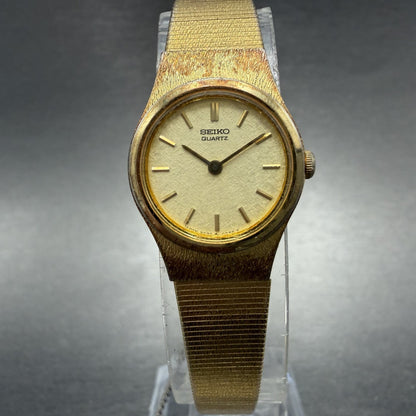 Seiko Watch Women 18mm Champagne Dial Gold Tone Round VTG 2C20-0029 New Battery0