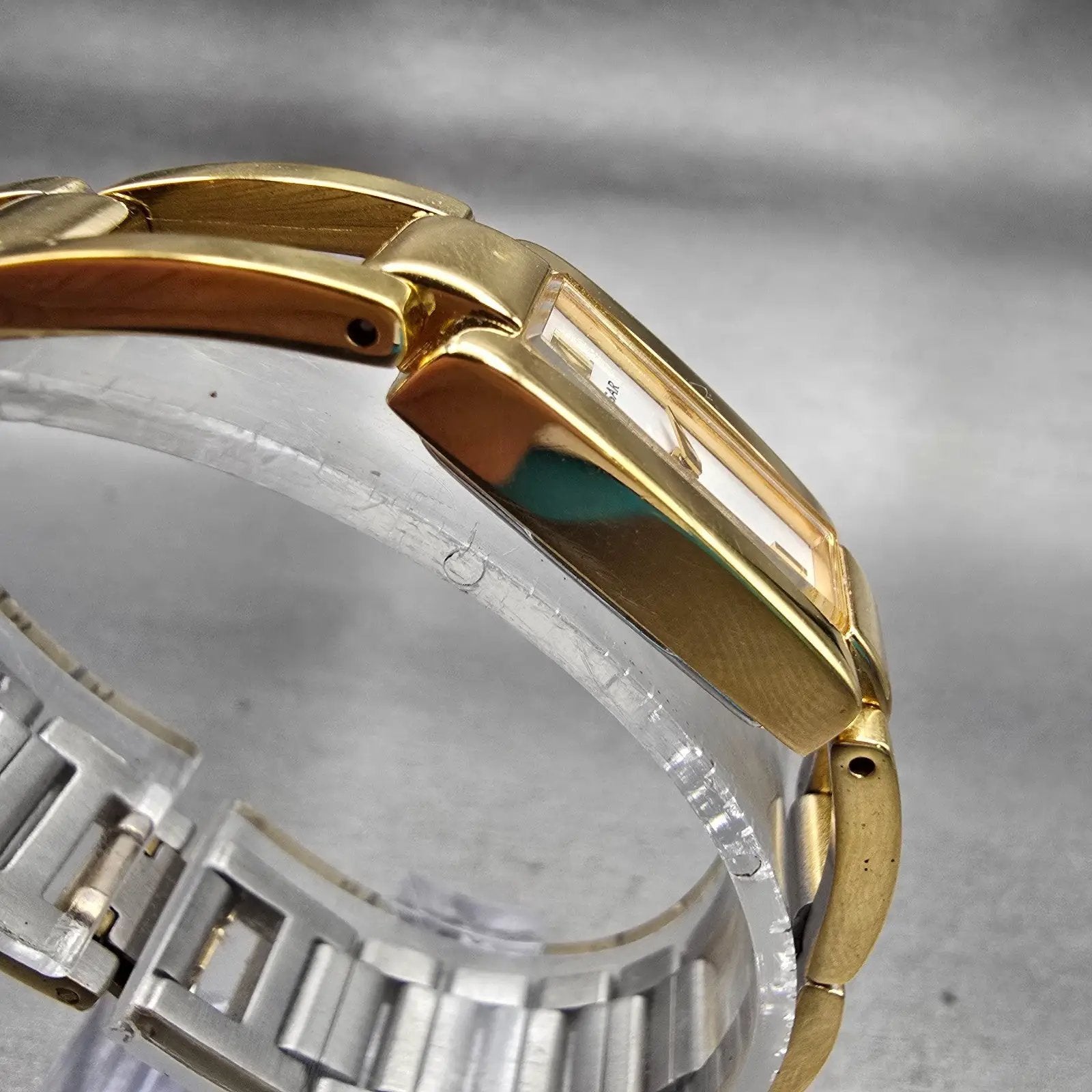 Seiko Pulsar Watch Women 12mm White Dial Gold Tone Rectangle V220-X012 New Batt3