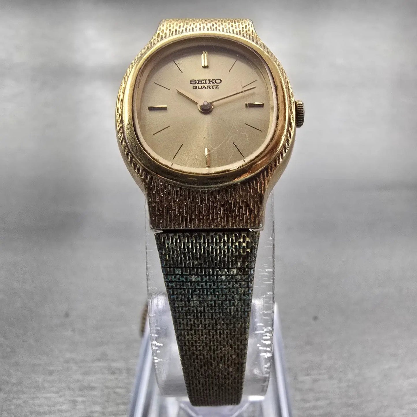 Seiko Watch Women 20mm Gold Dial Gold Tone Oval 2320-5359 New Battery Vintage5