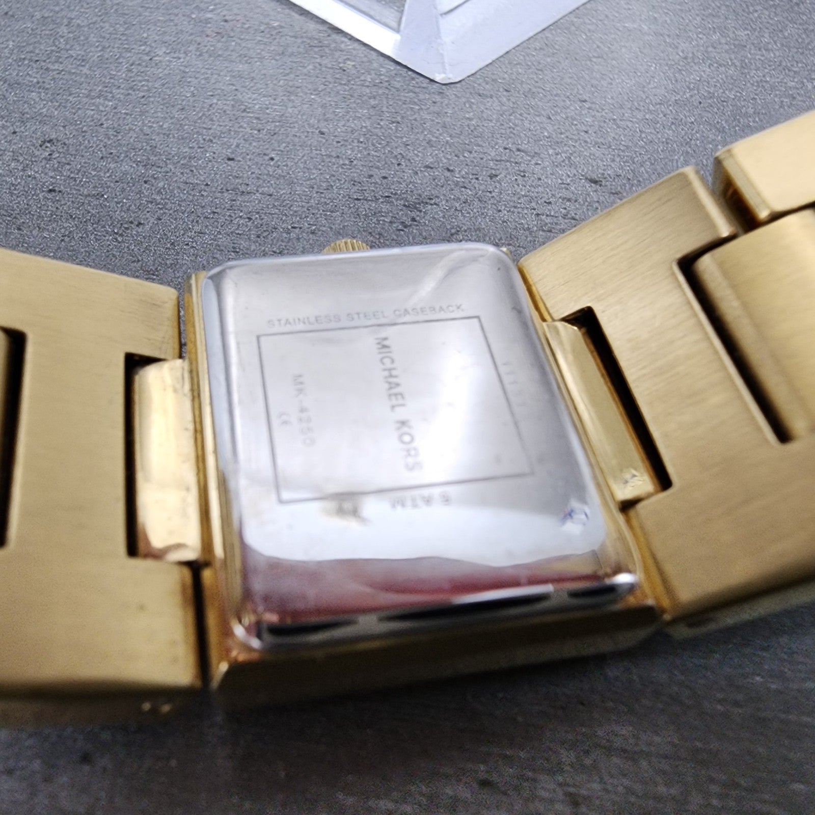 Michael kors Watch Women 25mm Brown Dial Gold Tone Rectangle MK4250 New Batt8