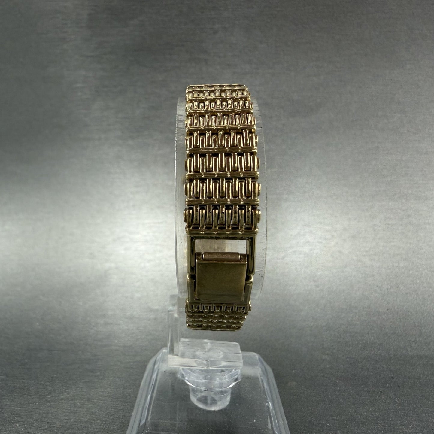 Seiko Tank Watch Women 12mm Champagne Dial Gold Tone 2e20-6109 New Battery 97HD7