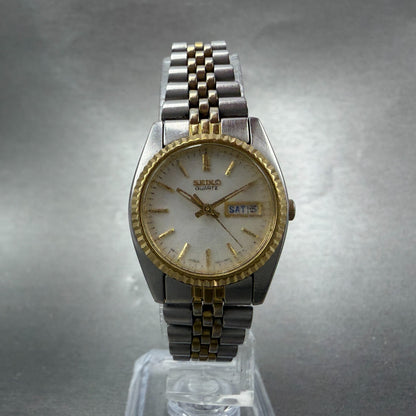 Seiko Watch Women 25mm White Dial Two Tone Daydate Round 7n83-0041 New Batt HN65