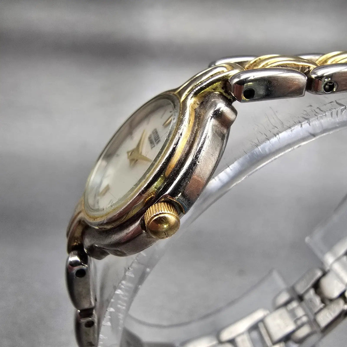 Citizen Watch Women 20mm MOP Dial Two Tone Round 5920-S57308 New Battery Vintage2