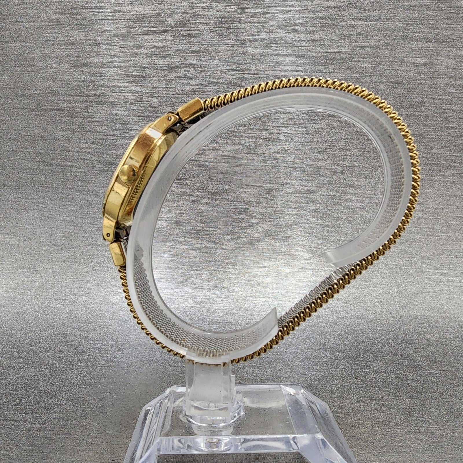 Seiko Watch Women 21mm Champagne Dial Gold Tone Oval 165960 New Battery6