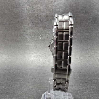 Citizen Eco-Drive Watch Women 25mm Black Dial Silver Tone Date E011-S058503 Runs7