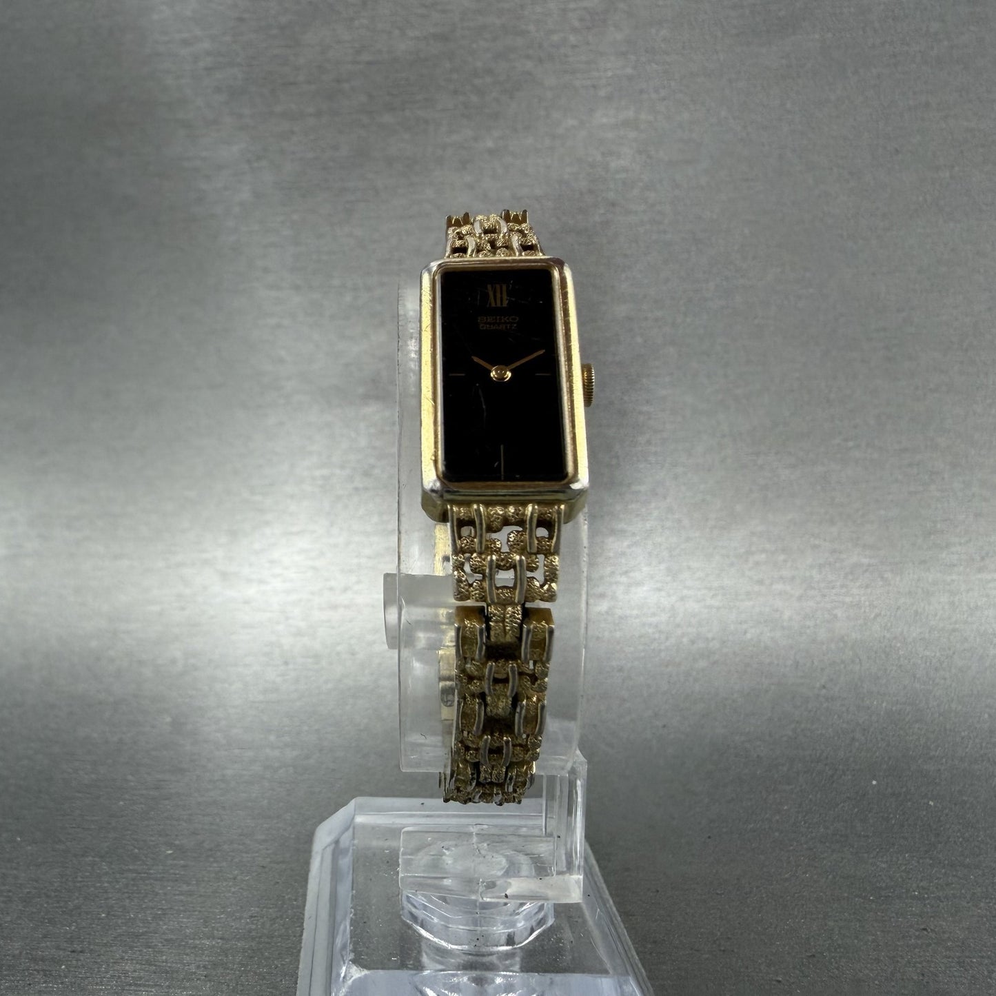 Seiko Tank Watch Women 13mm Black Dial Gold Tone Rectangle 13205249 New Battery5