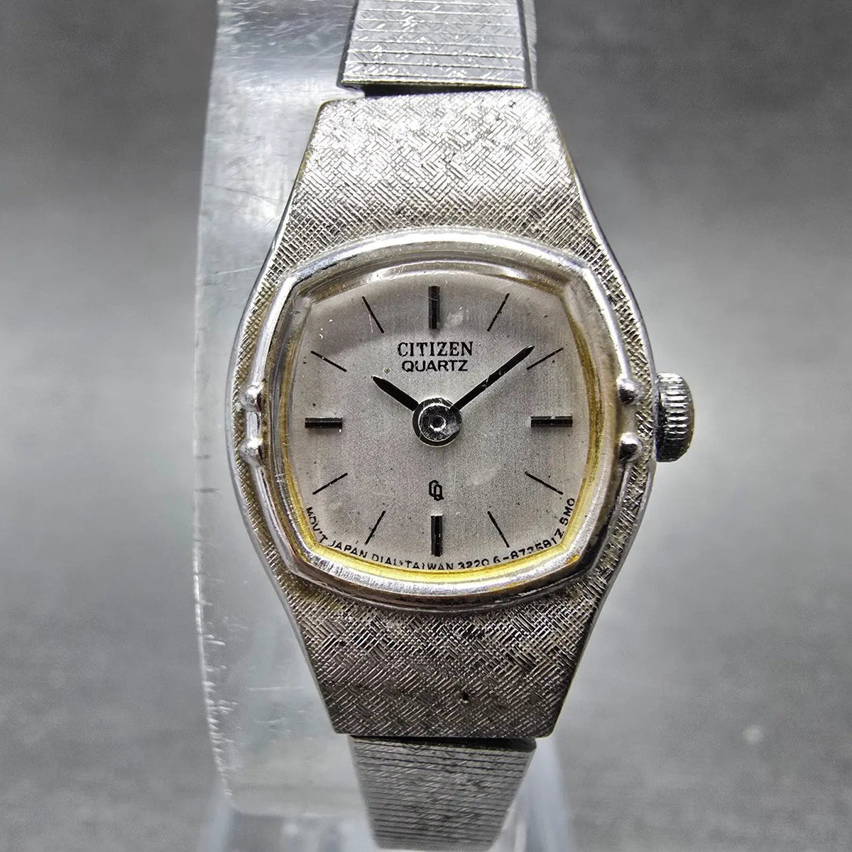 Citizen CQ Watch Women 16mm Silver Dial Silver Square 3220-891481  New Battery0