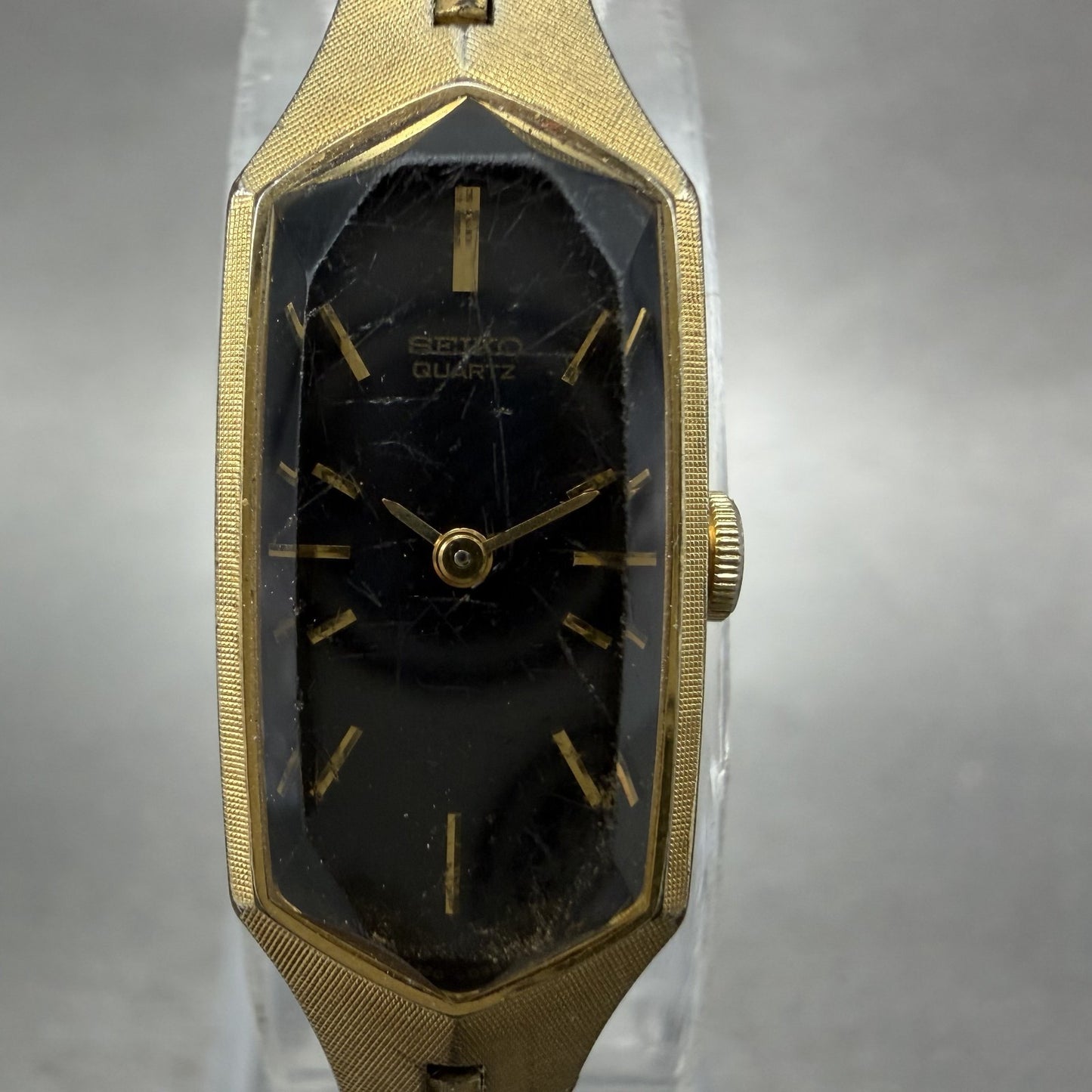 Seiko Watch Women 13mm Black Dial Gold Tone 13205339 New Battery VTG1