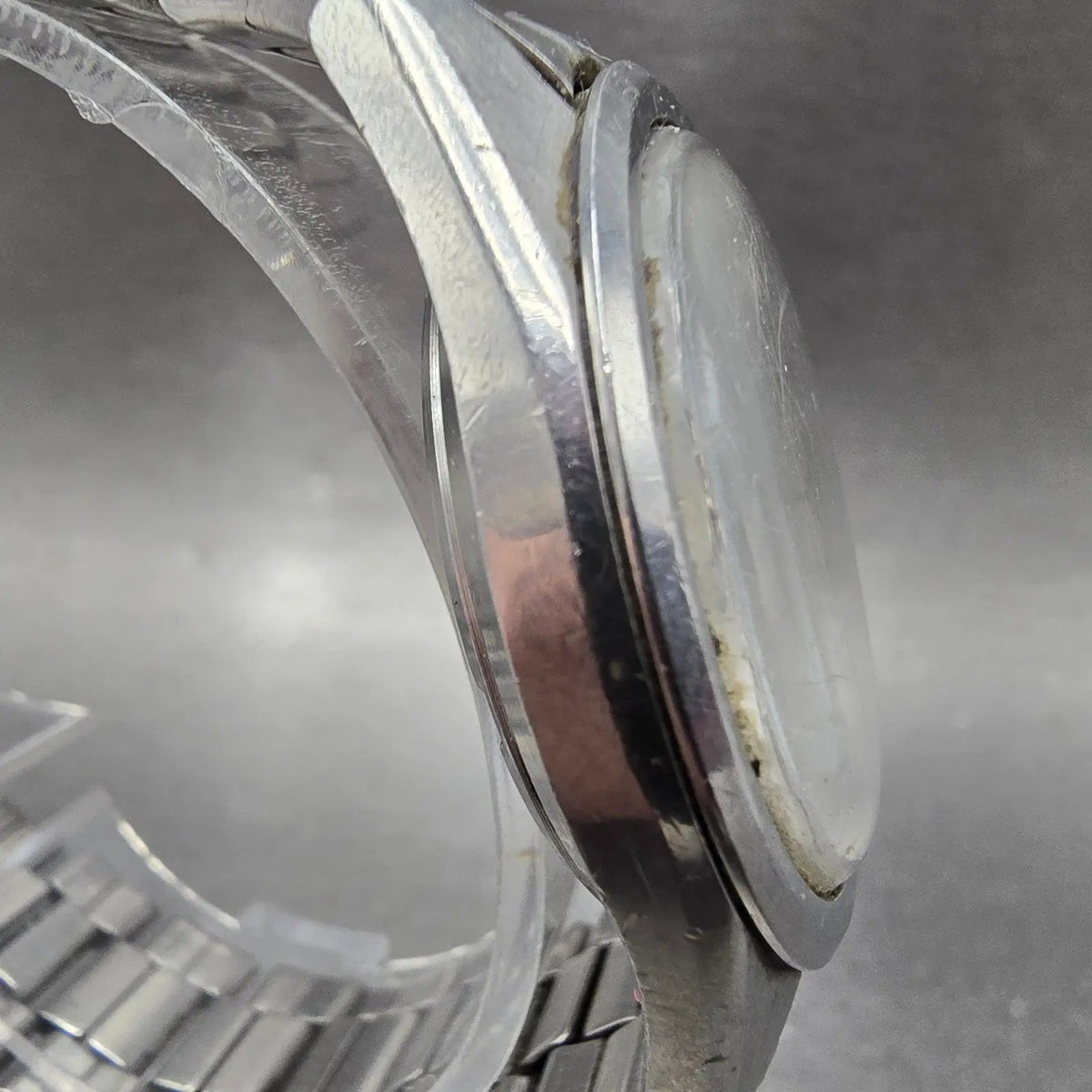 Seiko 5 Automatic Watch Men 37mm Silver Dial Silver Tone 6119-8083 Round Runs3