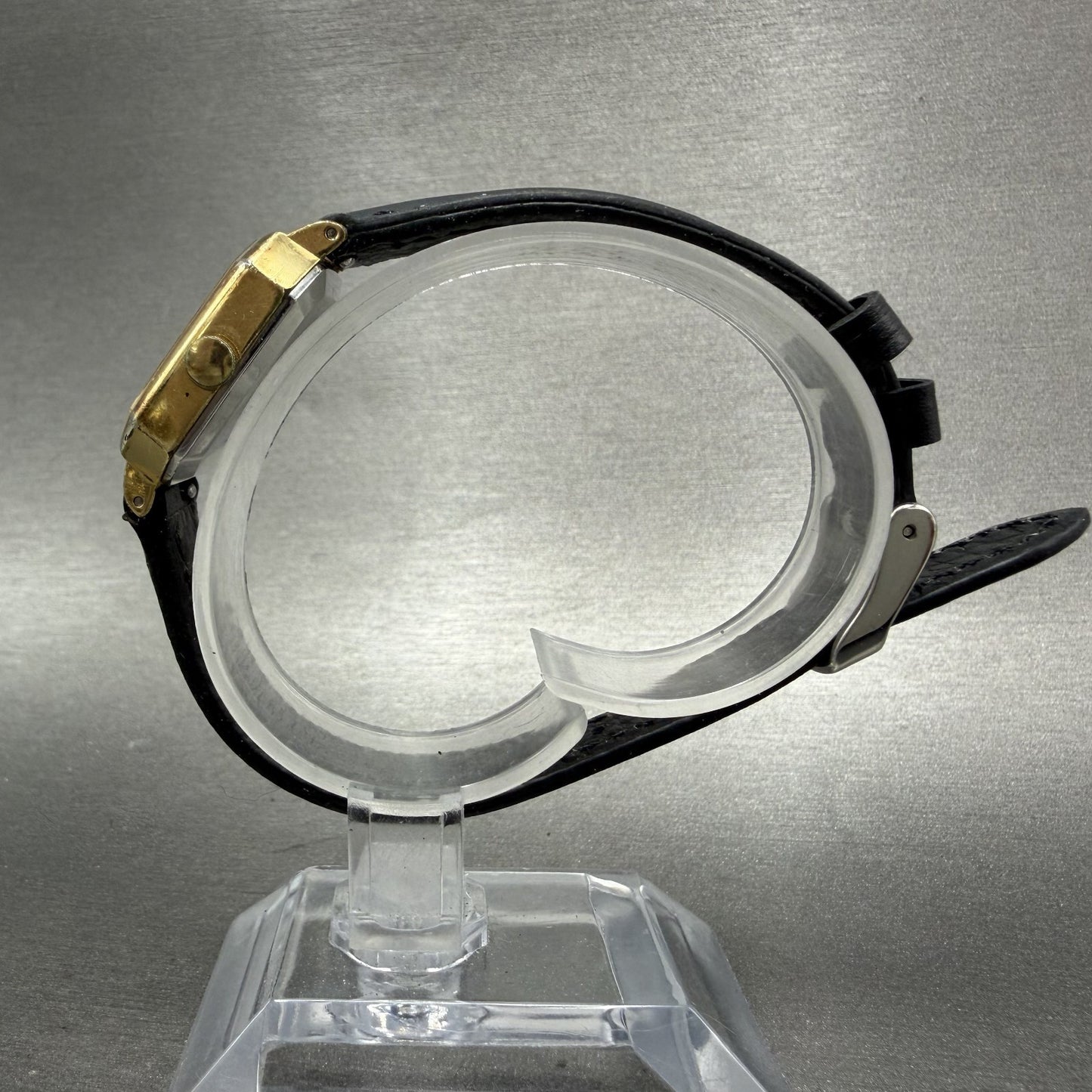 Seiko Tank Watch Women 22mm Champagne Dial Gold Tone 166030 New Battery6