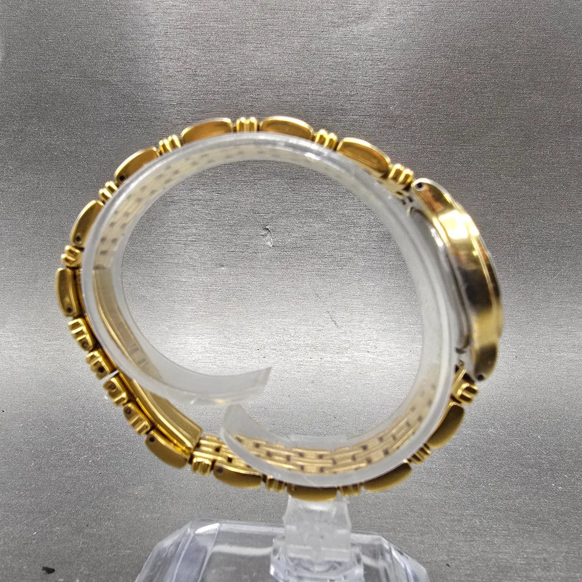Wittnauer Laureate Watch Women 25mm Black Dial Gold Tone Date Round New Battery8