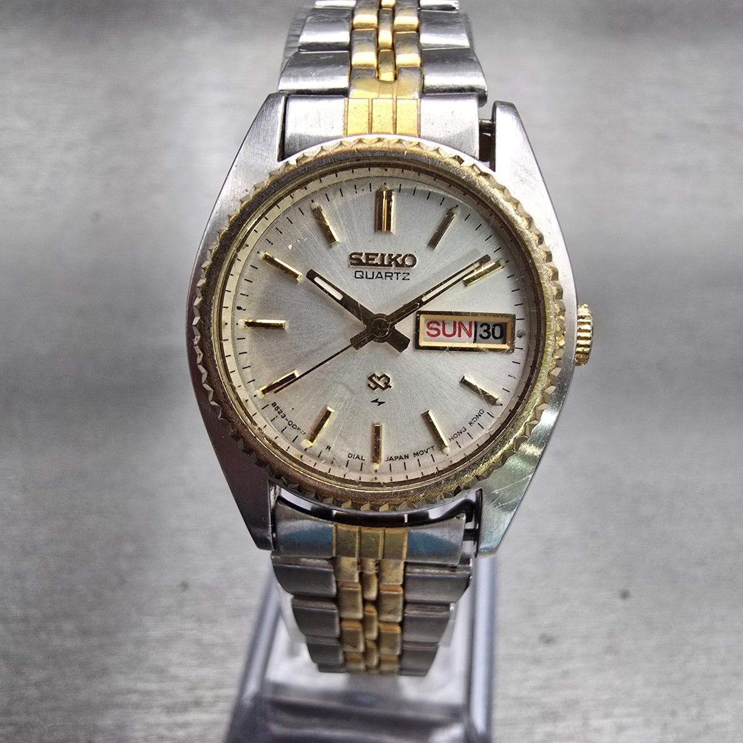 Seiko SQ Watch Women 24mm Silver Dial Two Tone Daydate Round 8523-0069 New Batt0