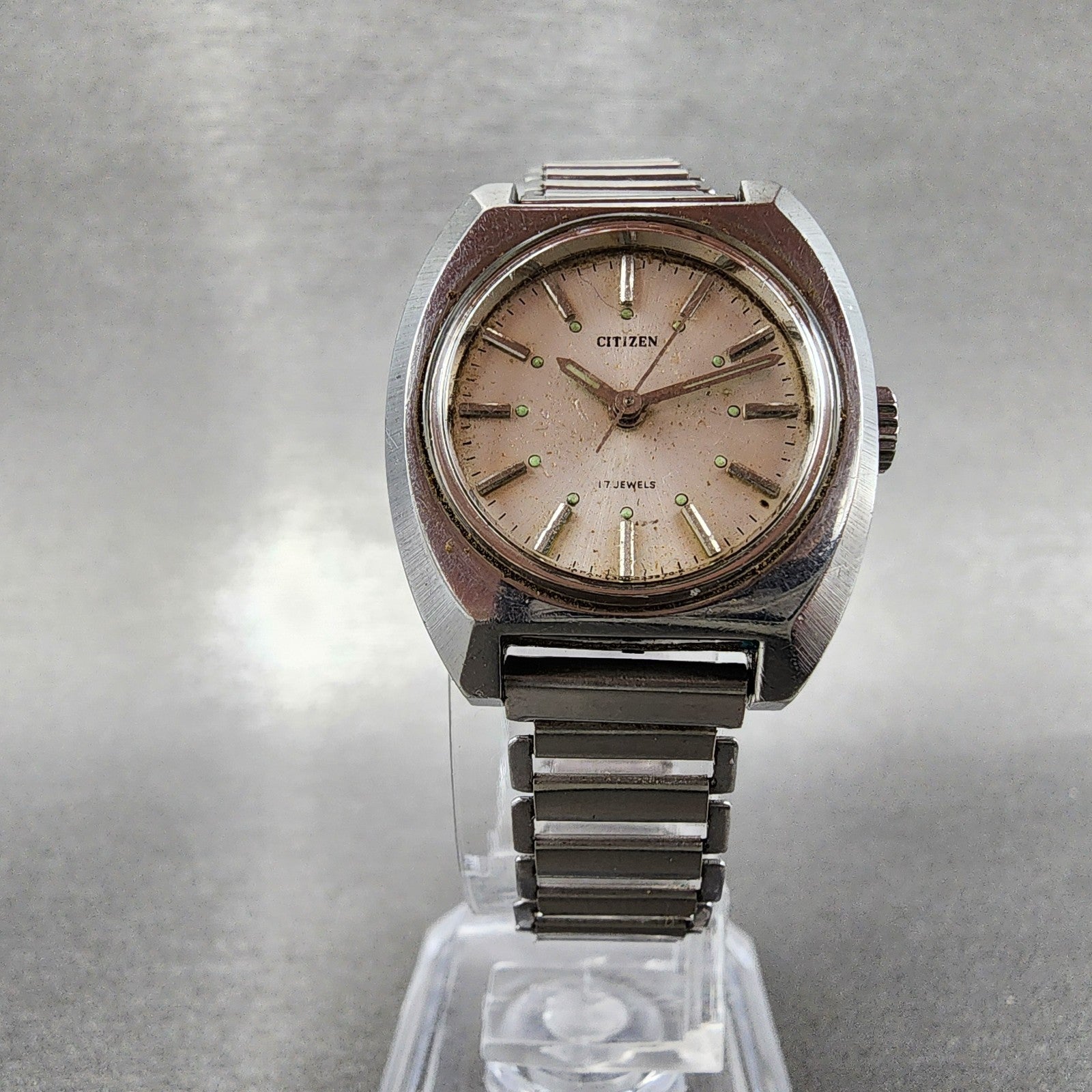 Citizen Watch Women 24mm Silver Dial Silver Tone Manual 552119 Runs5