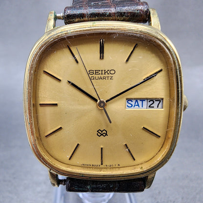 Seiko SQ Watch Men 30mm Champagne Dial Gold Tone Daydate 82235120 New Battery1