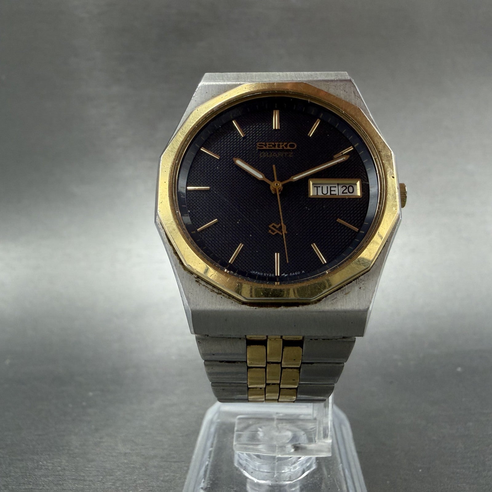 Seiko SQ Watch Men 33mm Blue Dial Two Tone Daydate Round 5Y23-6A39 New Battery5