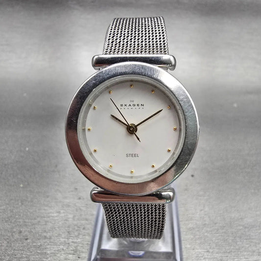 Skagen Watch Women 26mm White Dial Silver Tone Round 107SSSBD Mesh Band New Batt0
