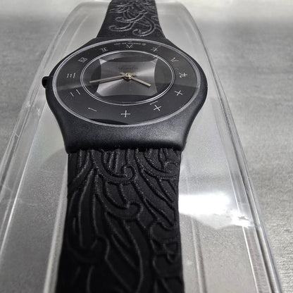 Swatch Skin James Bond You Only Live Twice Watch Men 34mm SFB116 New Battery NOS8