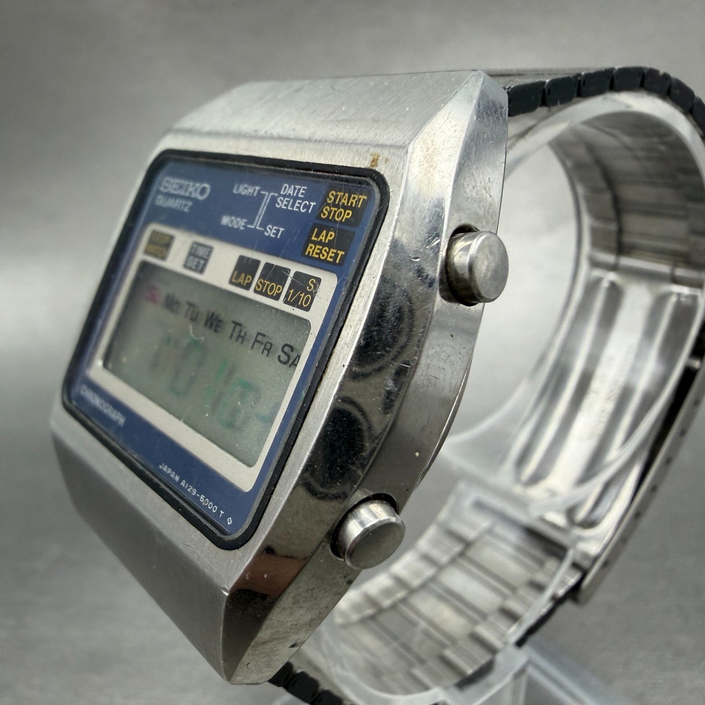 Seiko Digital Watch Men 34mm LCD Chronograph Steel Rectangle A129-5000 New batt2