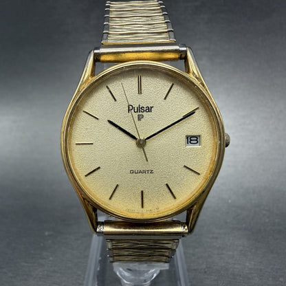 Seiko Pulsar Watch Men 32mm Champagne Dial Gold Tone Date Y112-8019 New Battery0