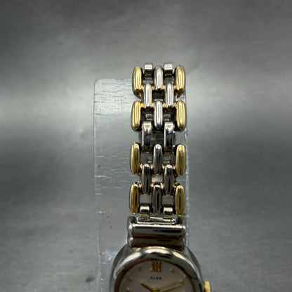 Seiko Alba Watch Women 15mm Silver Dial Two Tone Oval Y520-5070 New Battery VTG4