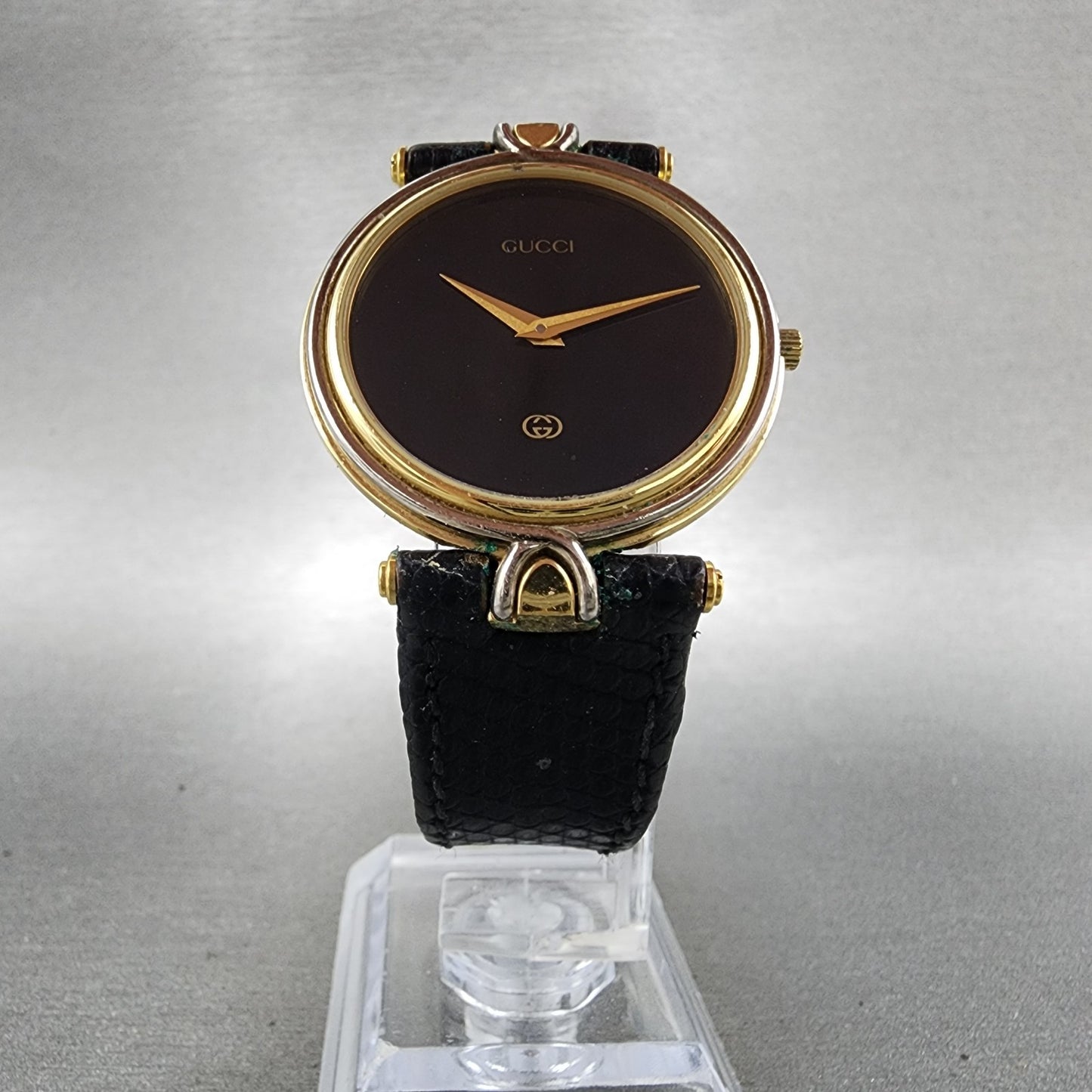 Gucci 4500m Watch Men 32mm Black Dial Gold Plated Round Leather Band New Battery5
